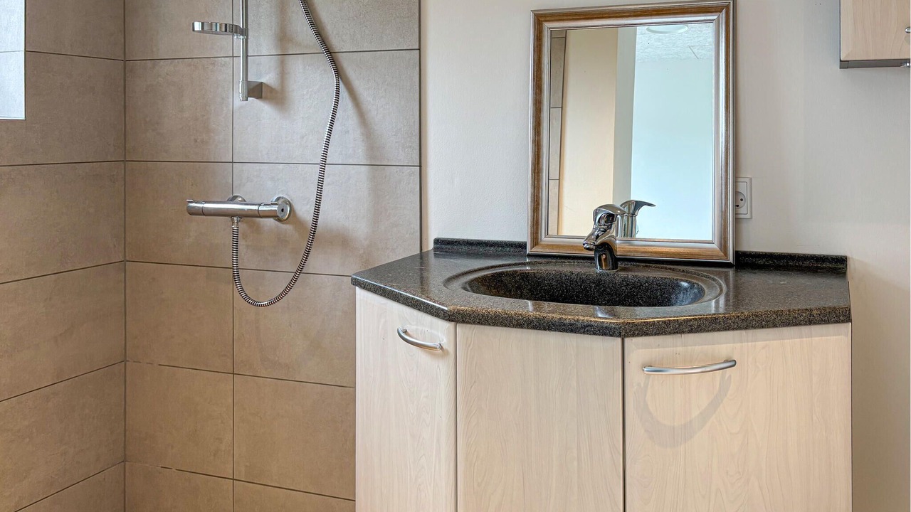 Photo of Bathroom in Fur