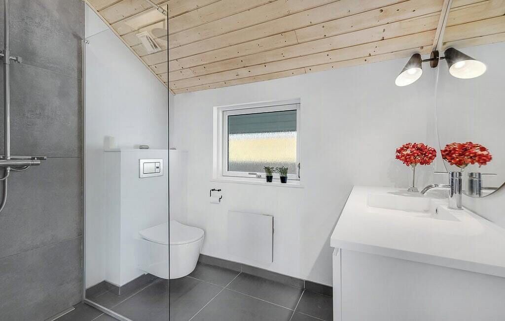 Photo of Bathroom in Frolunde