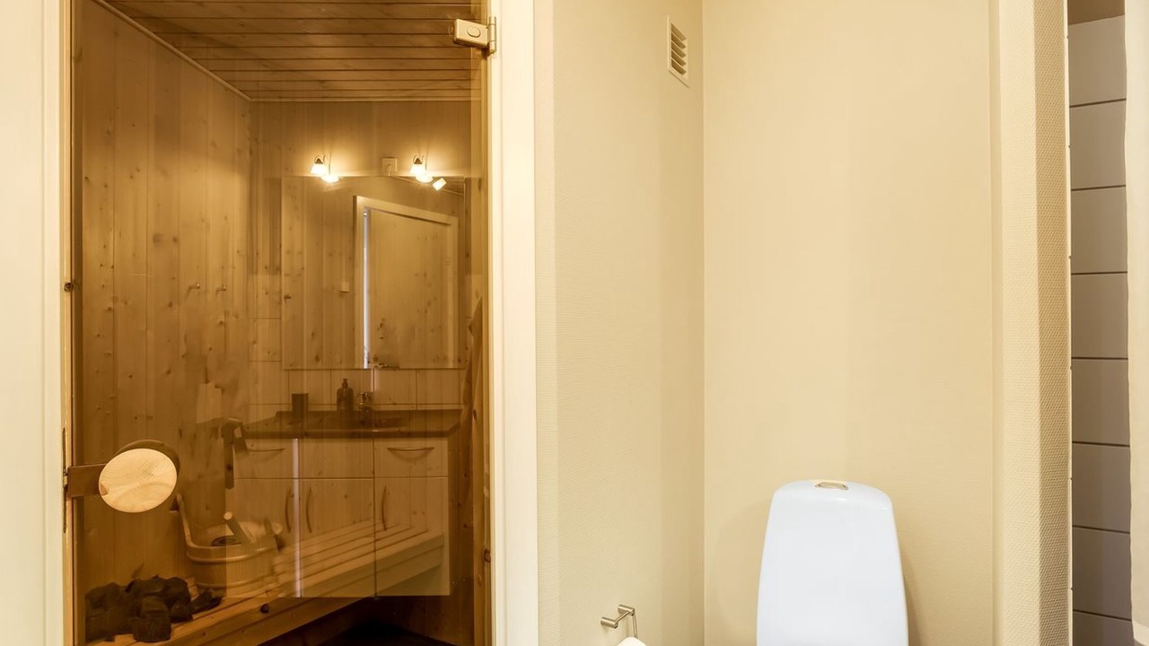 Photo of Bathroom in Lokken