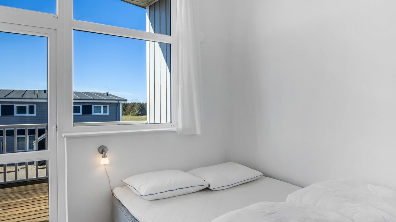 Photo of Others in Lokken
