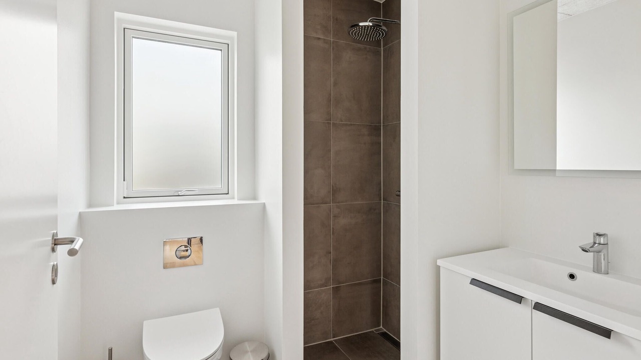 Photo of Bathroom in Hjarbæk