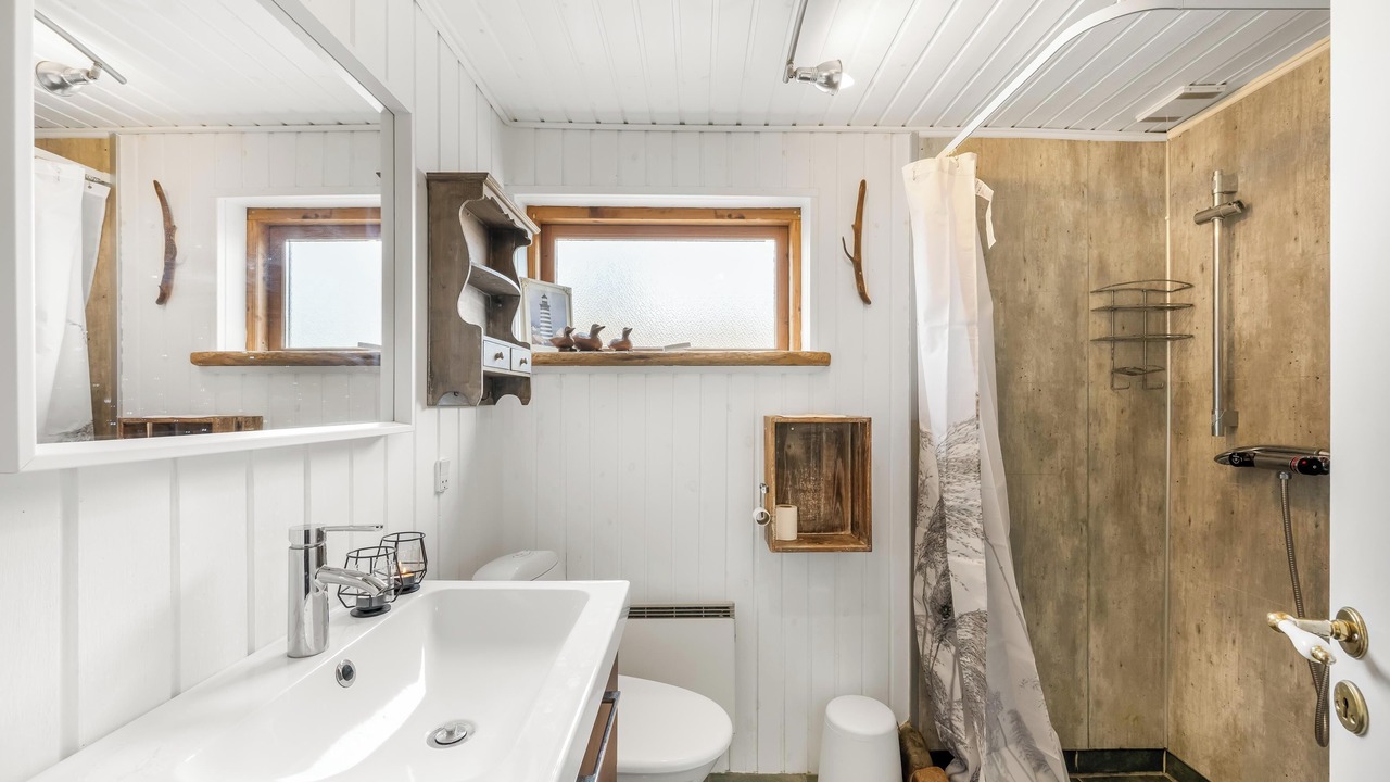Photo of Others in Houvig Strand