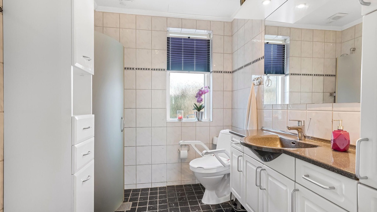 Photo of Bathroom in Ringkobing
