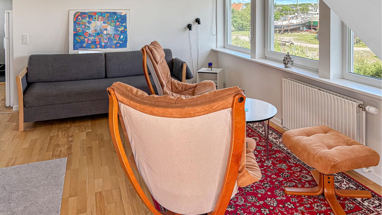Photo of Bedroom in Fur