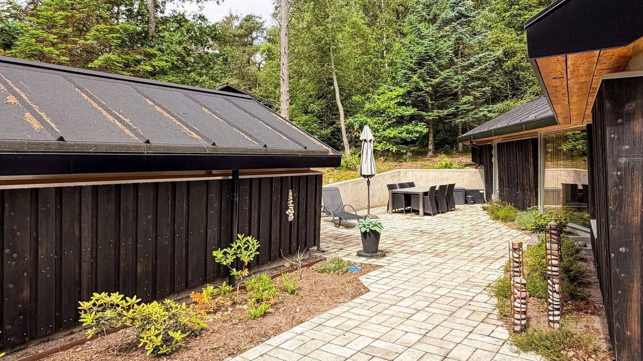 Photo of Outdoor in Ans