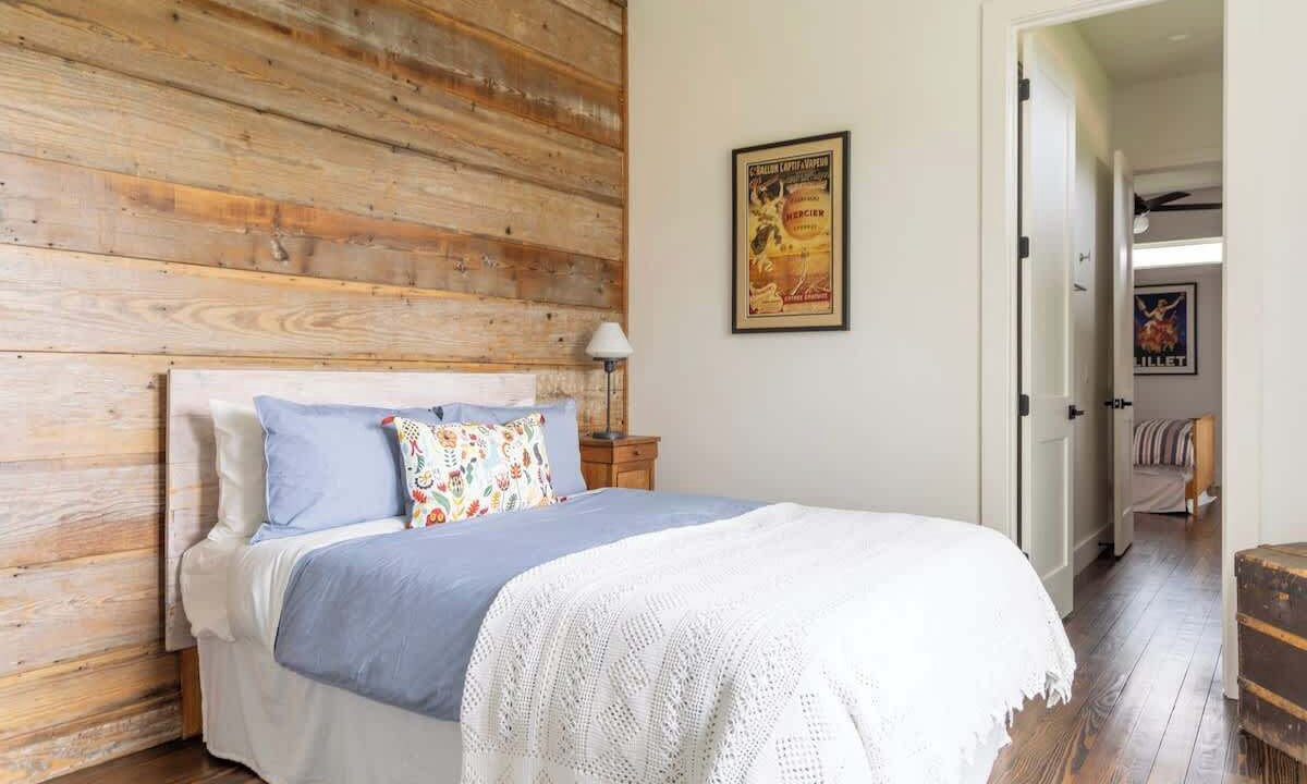 Photo of Bedroom in La Grange