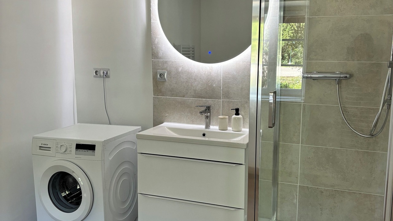 Photo of Bathroom in Chatenoy-le-Royal