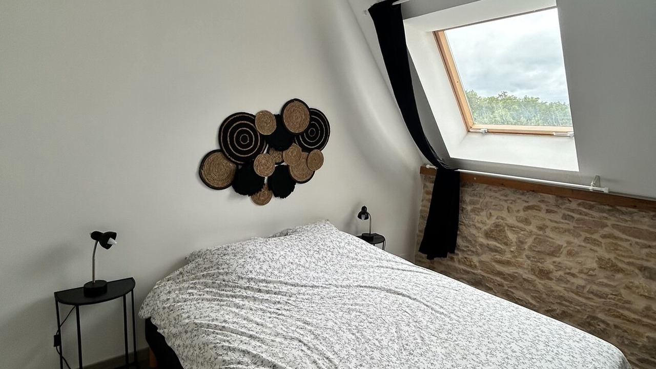 Photo of Bedroom in Chatenoy-le-Royal