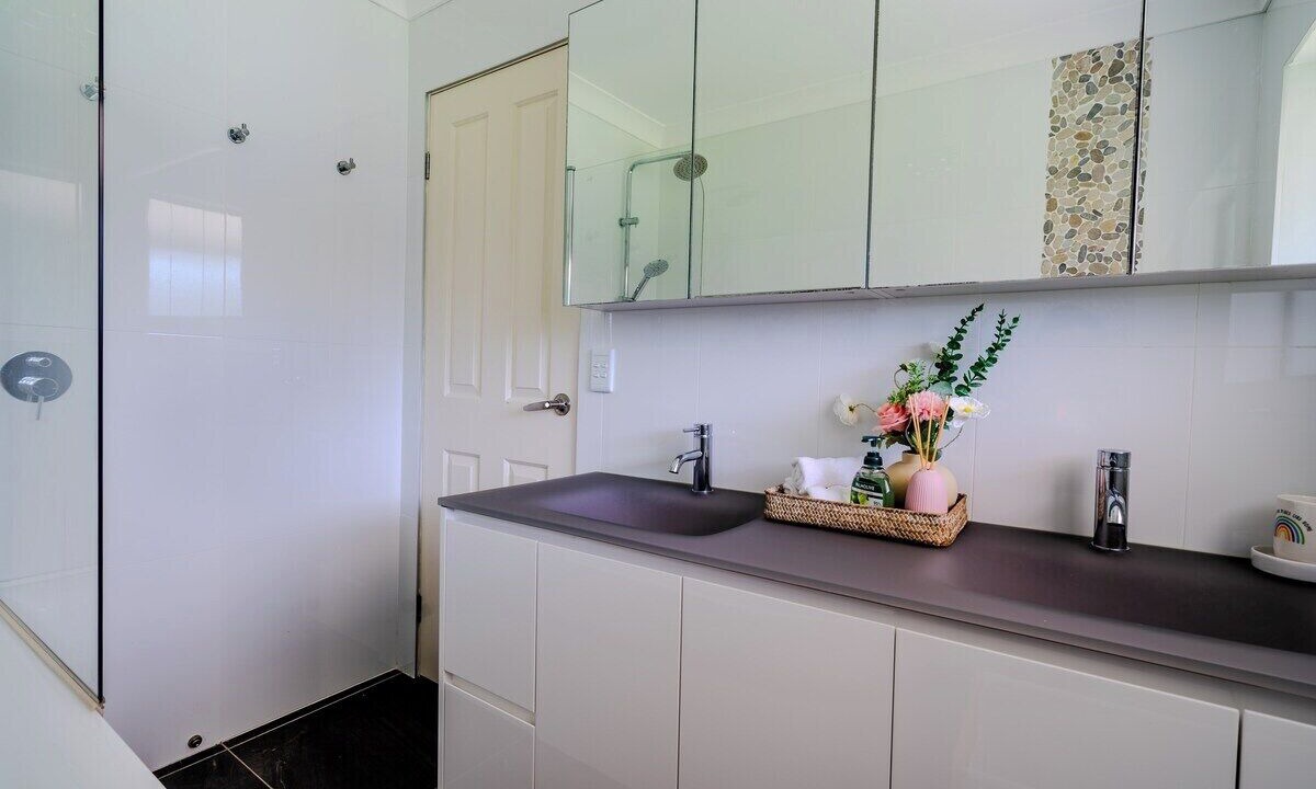 Photo of Bathroom in Mount Hunter