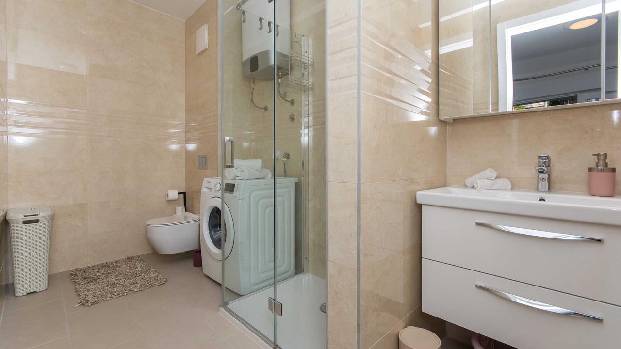 Photo of Bathroom in Montovjerna