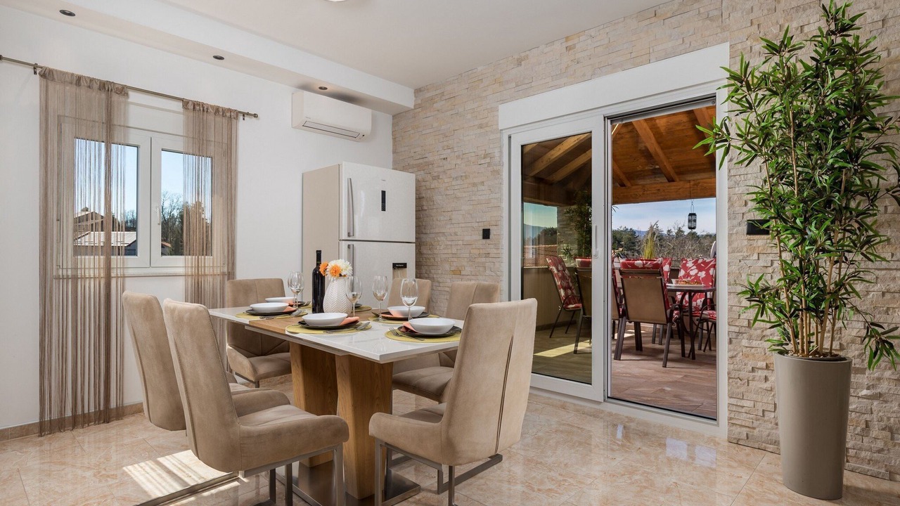 Photo of Livingroom in Lipa