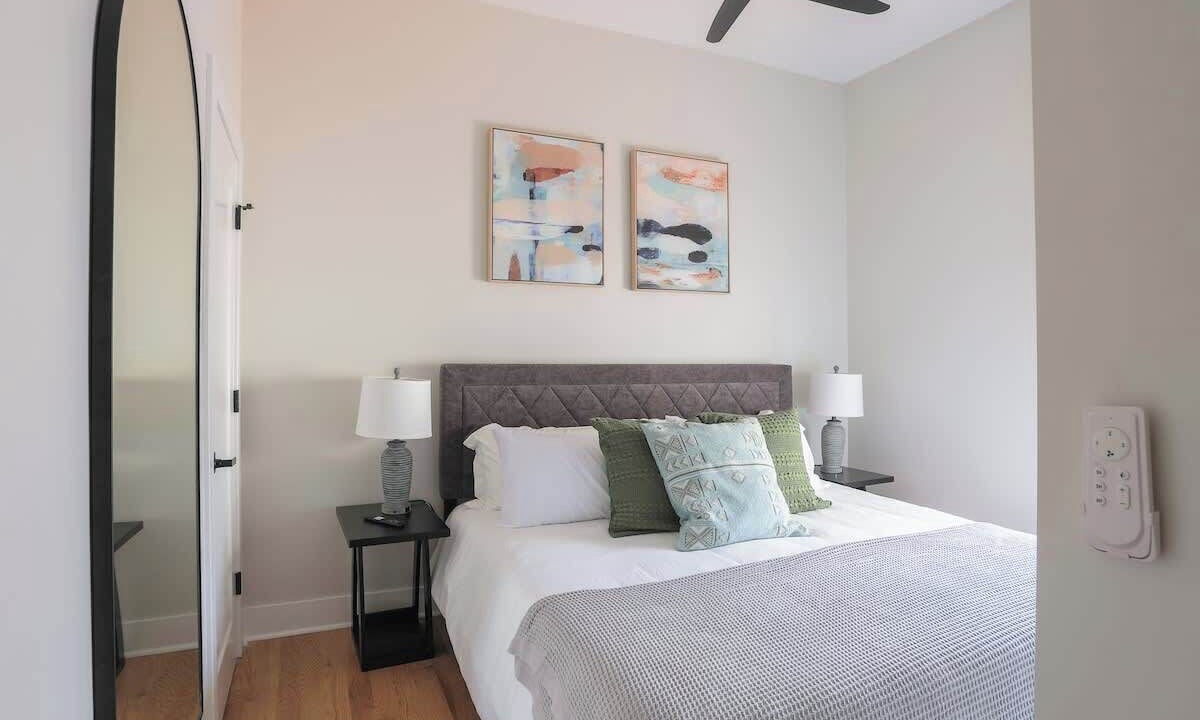Photo of Bedroom in Sheffield and DePaul