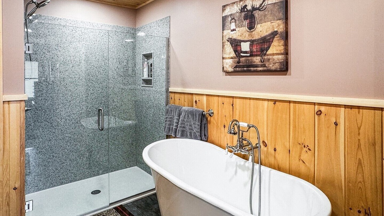 Photo of Bathroom in Inlet