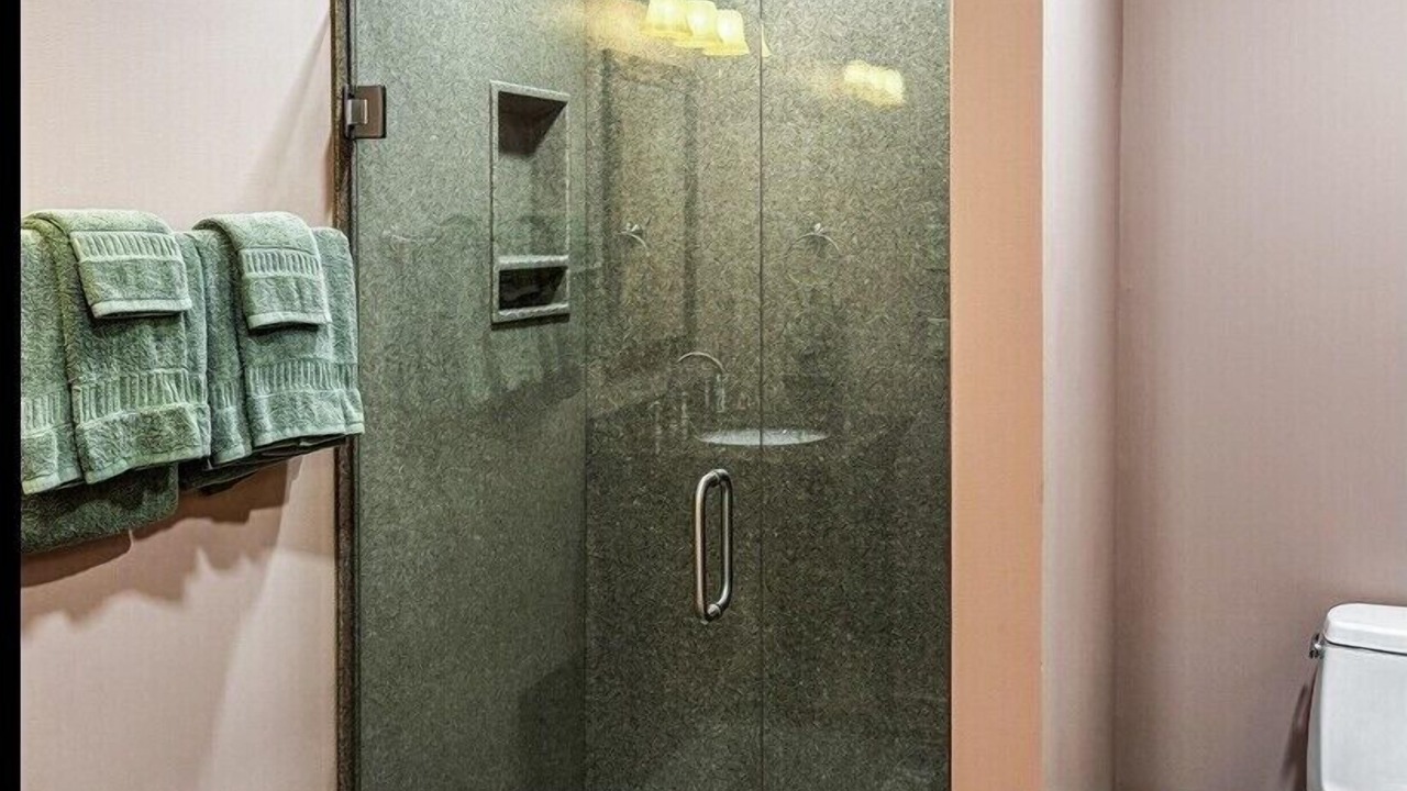 Photo of Bathroom in Inlet