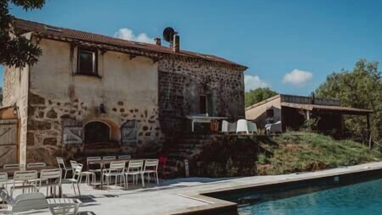 Photo of Others in Saint-Barthelemy-Grozon