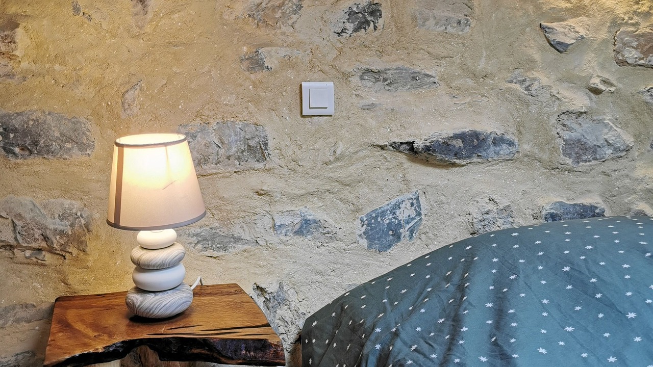 Photo of Bedroom in Barles