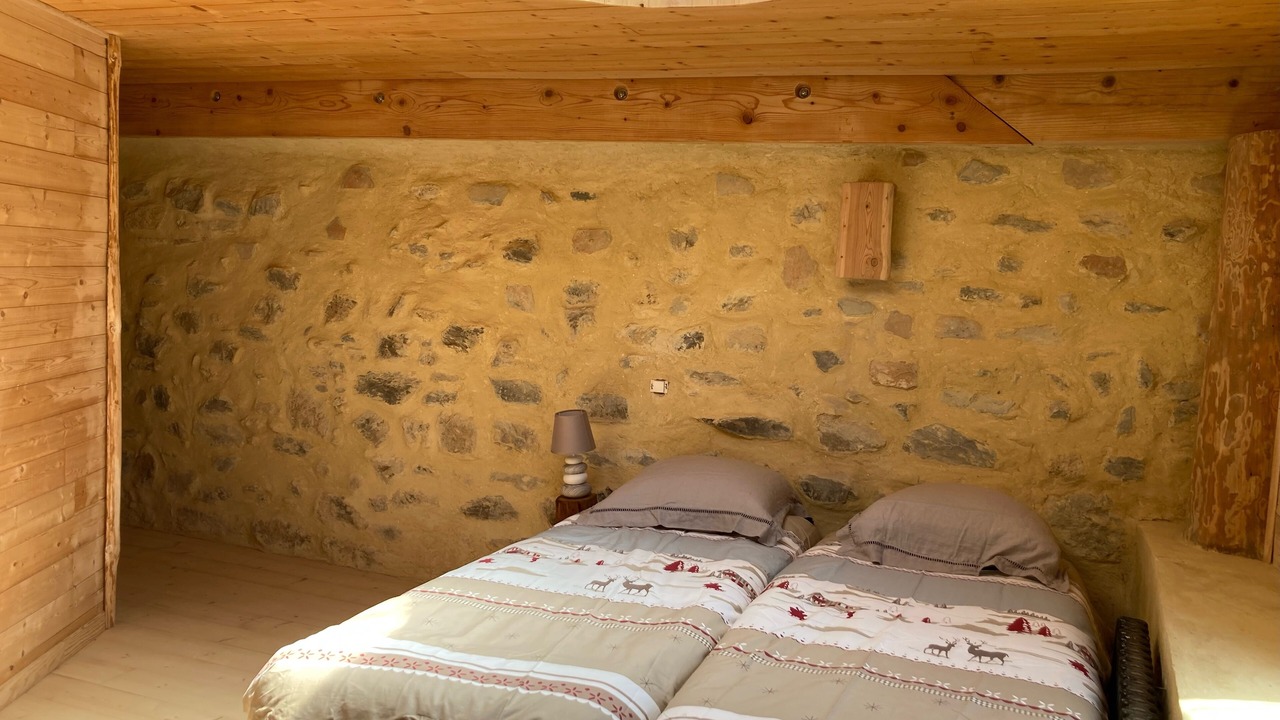 Photo of Bedroom in Barles