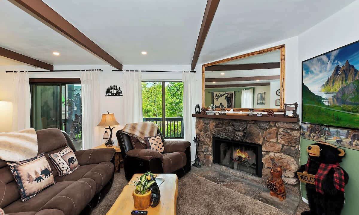 Photo of Livingroom in Boulder Bay