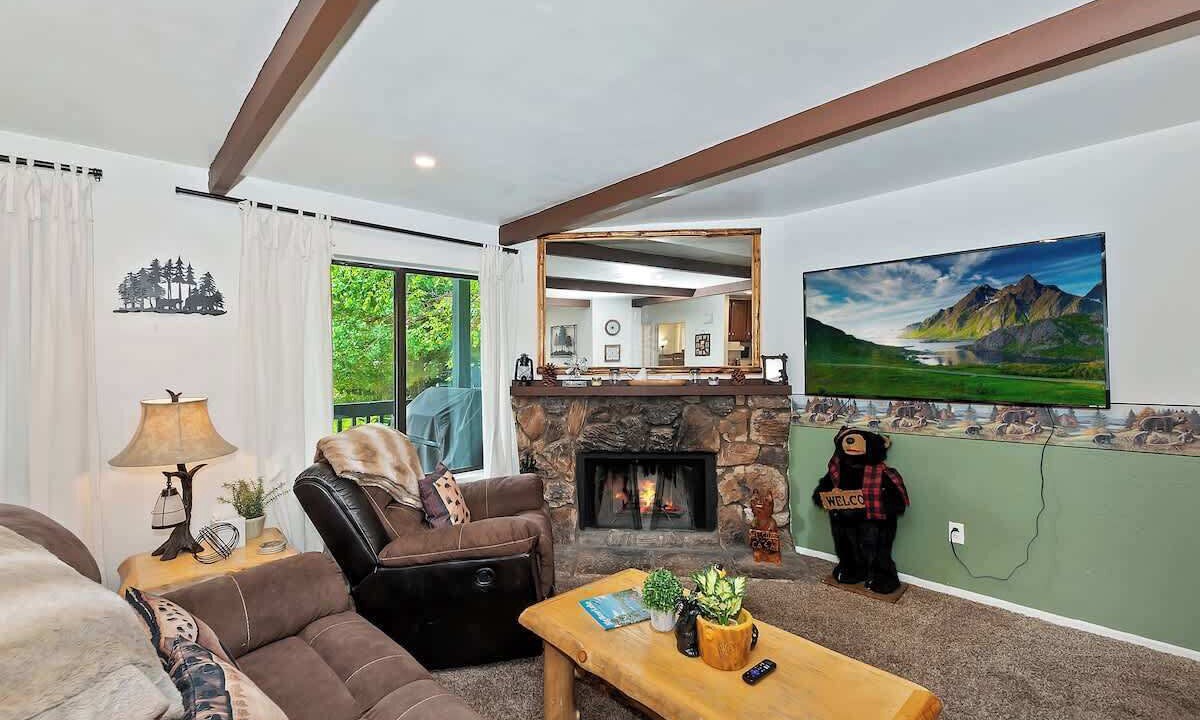 Photo of Livingroom in Boulder Bay