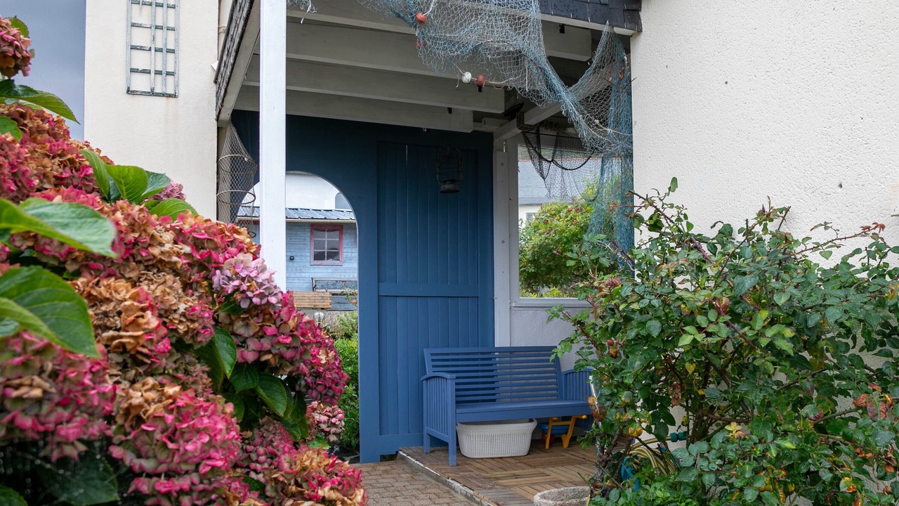 Photo of Patio Balcony in Tredrez-Locquemeau