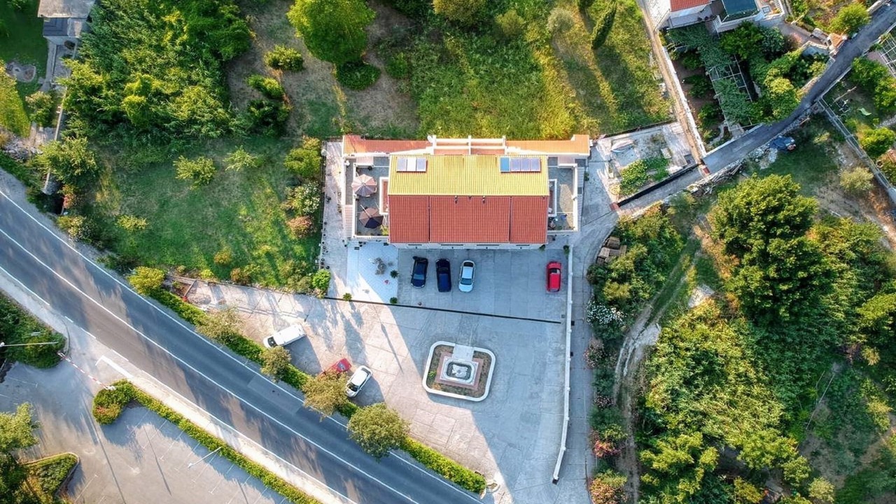 Photo of Others in Komolac
