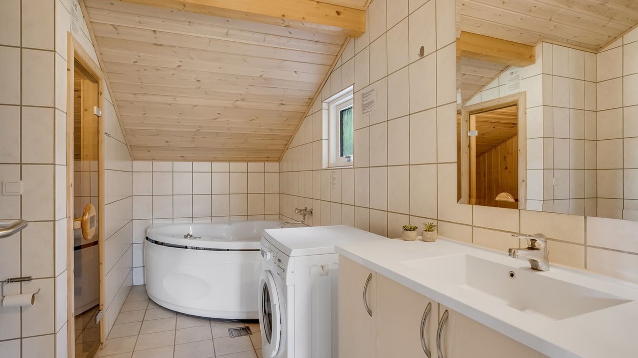 Photo of Bathroom in Dannemare