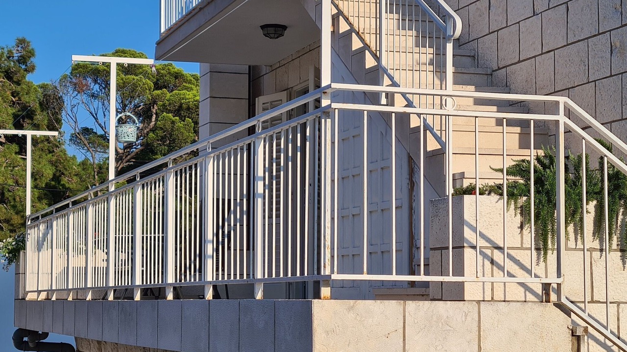 Photo of Patio Balcony in Pile