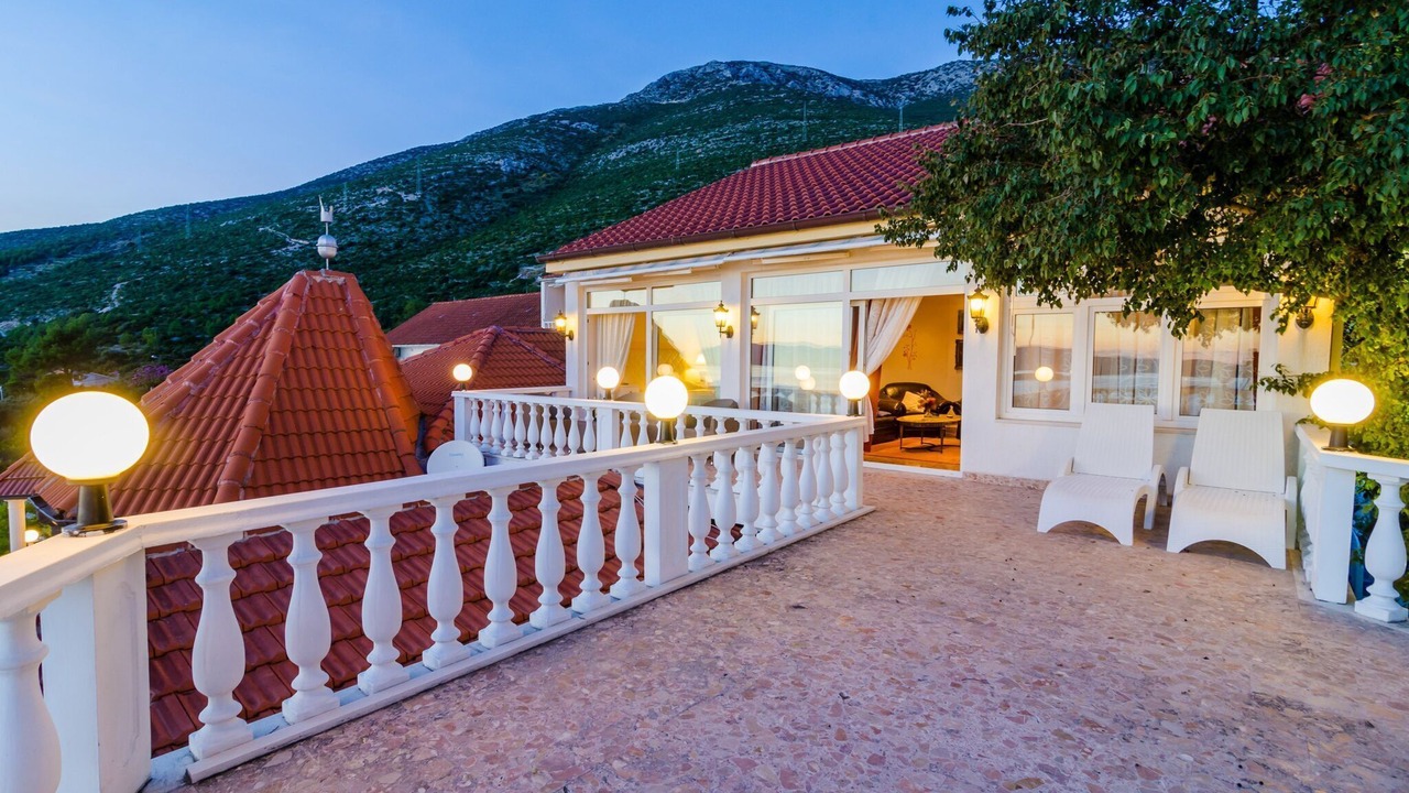 Photo of Patio Balcony in Postup