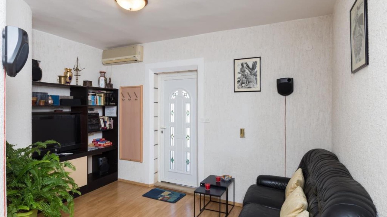 Photo of Livingroom in Gornji Kono