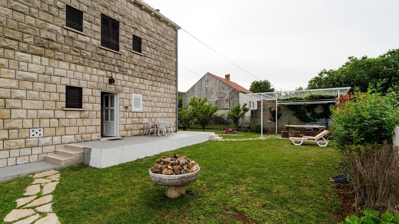 Photo of Outdoor in Popovici