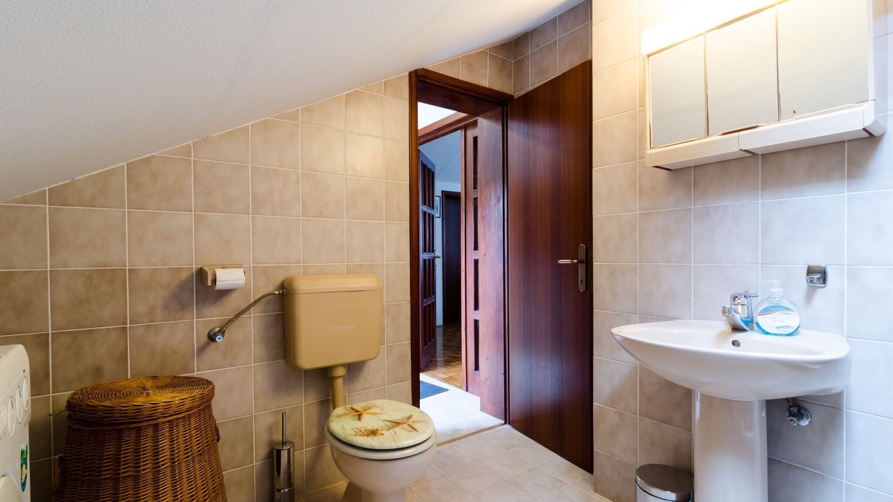 Photo of Bathroom in Popovici