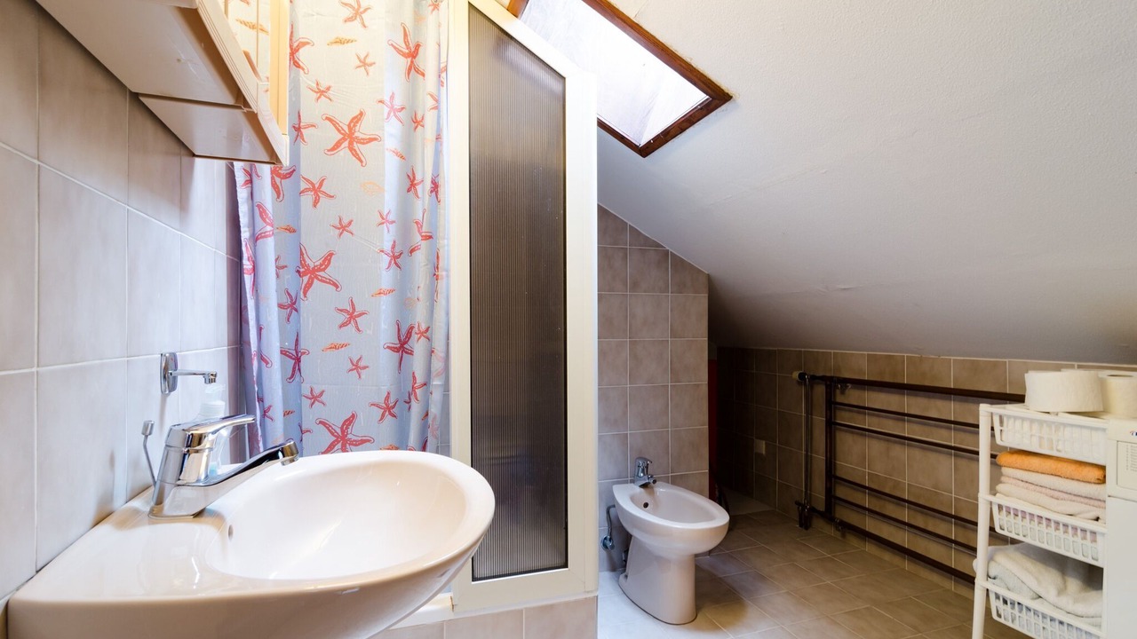 Photo of Bathroom in Popovici