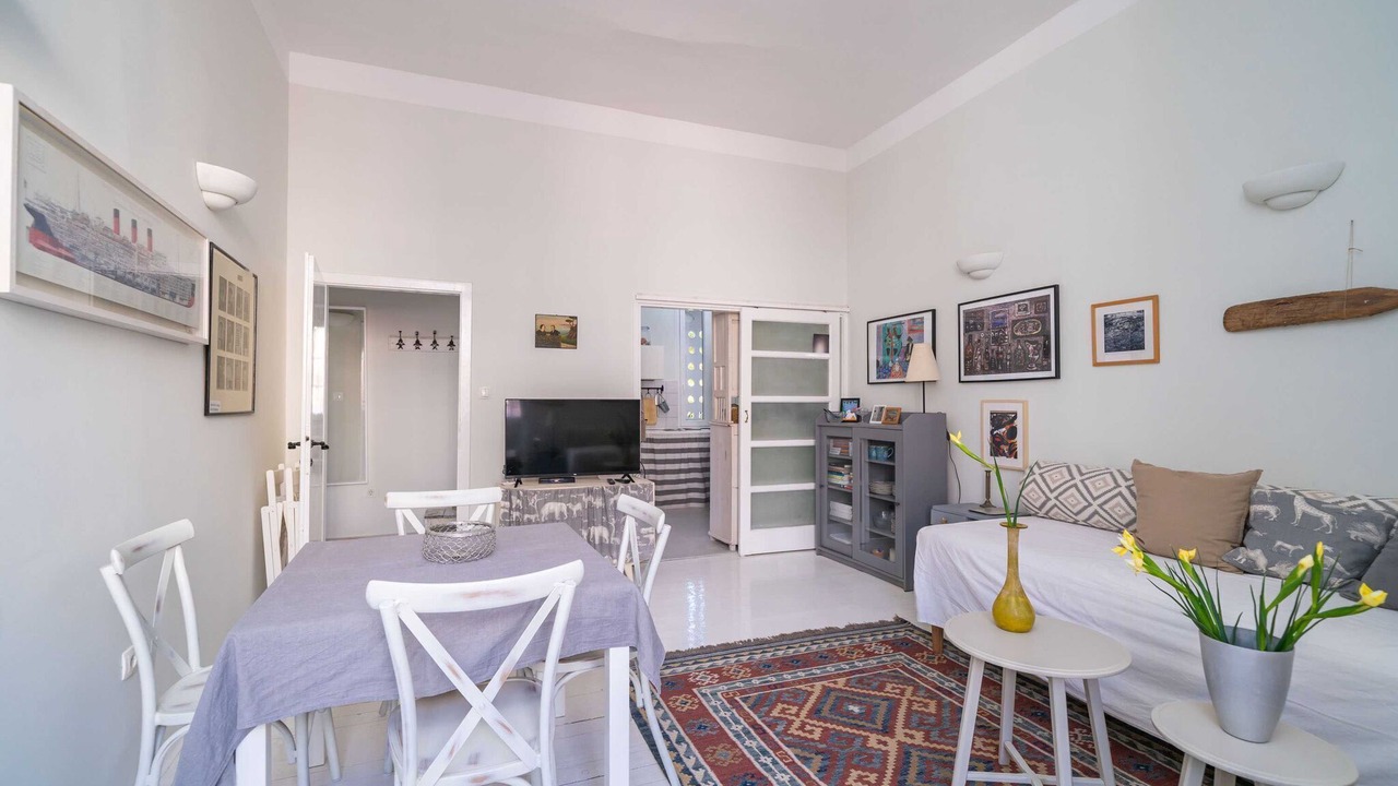 Photo of Livingroom in Pile