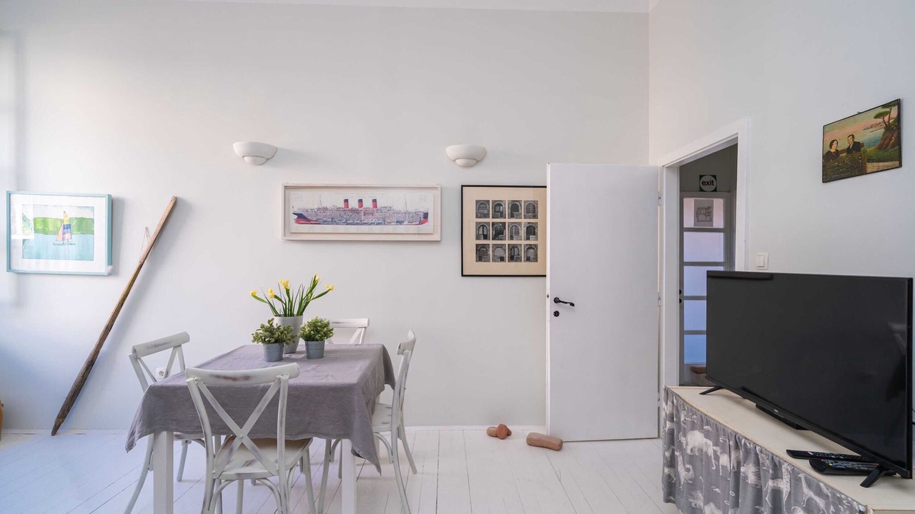 Photo of Livingroom in Pile
