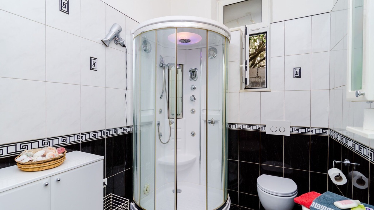 Photo of Bathroom in Gruz