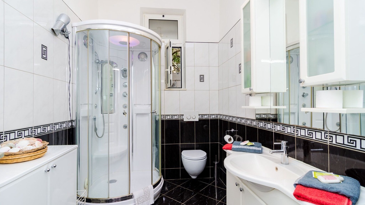 Photo of Bathroom in Gruz