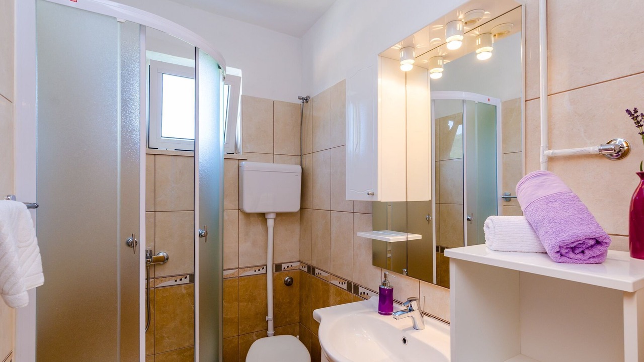 Photo of Bathroom in Banici