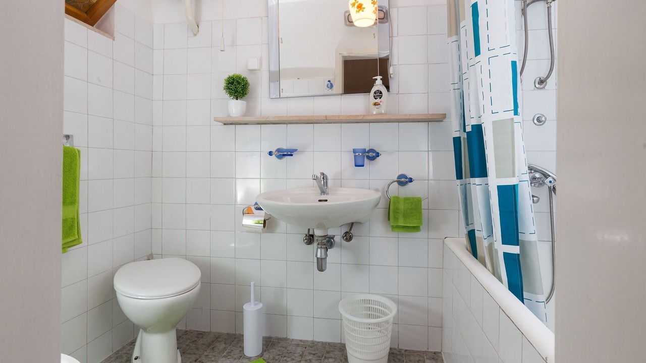Photo of Bathroom in Gruz