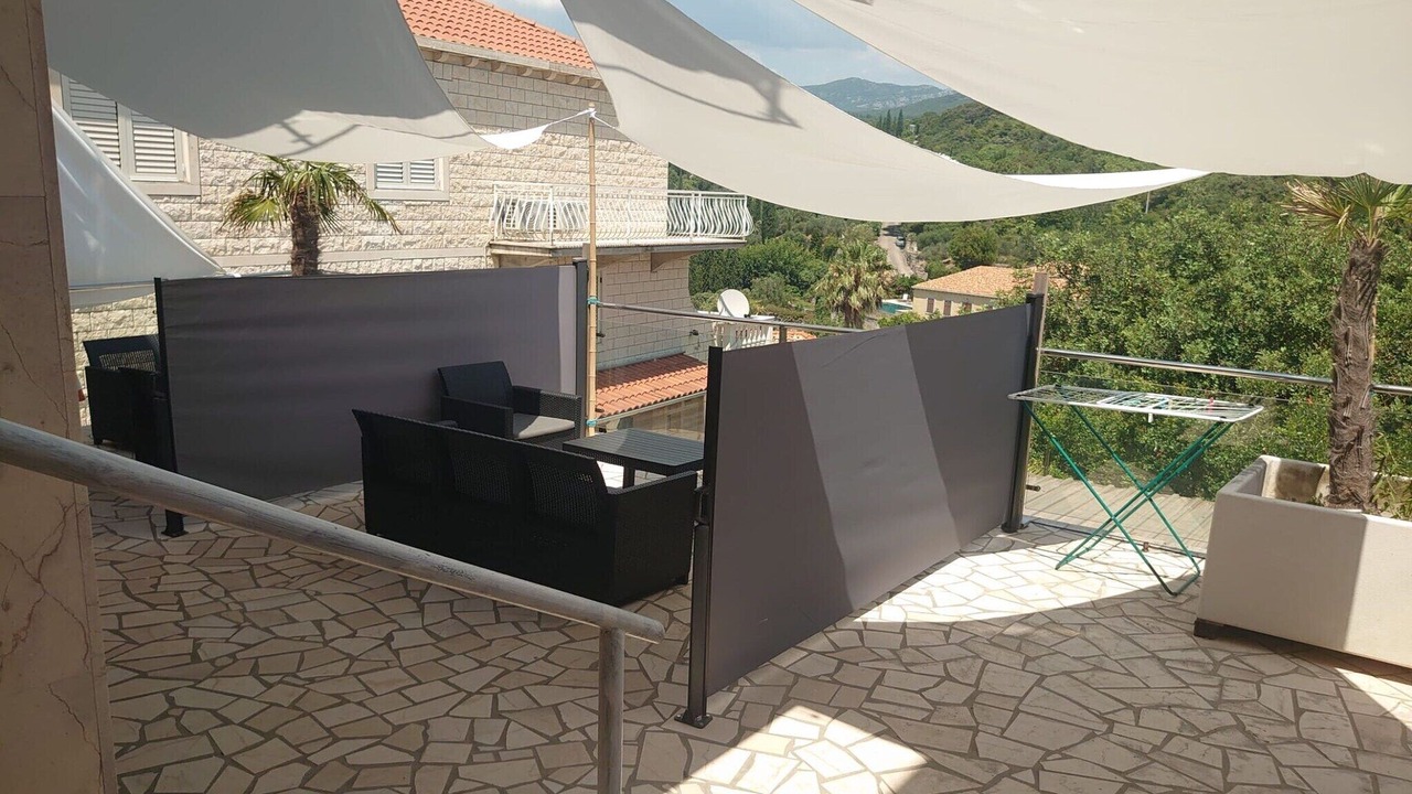 Photo of Outdoor in Molunat