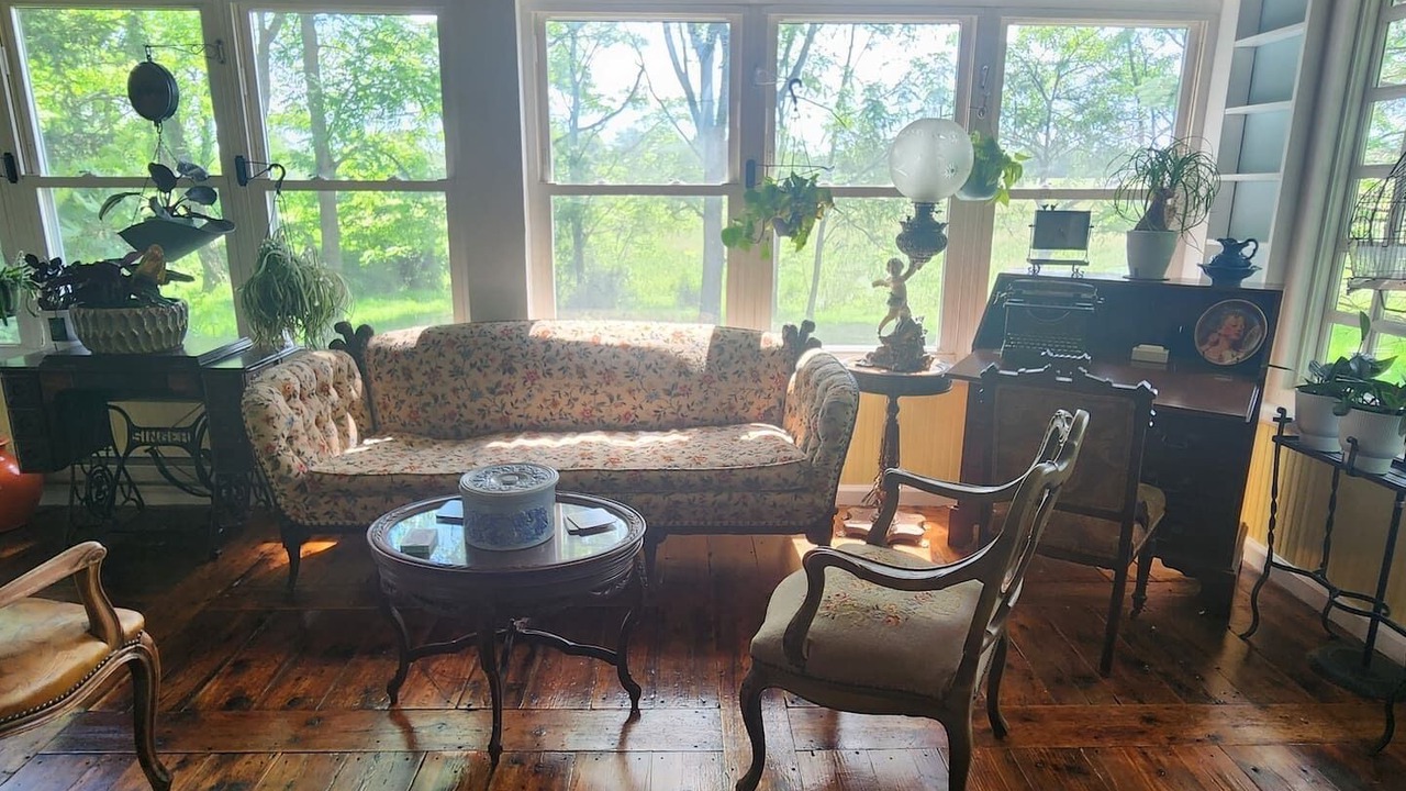 Photo of Livingroom in Montgomery
