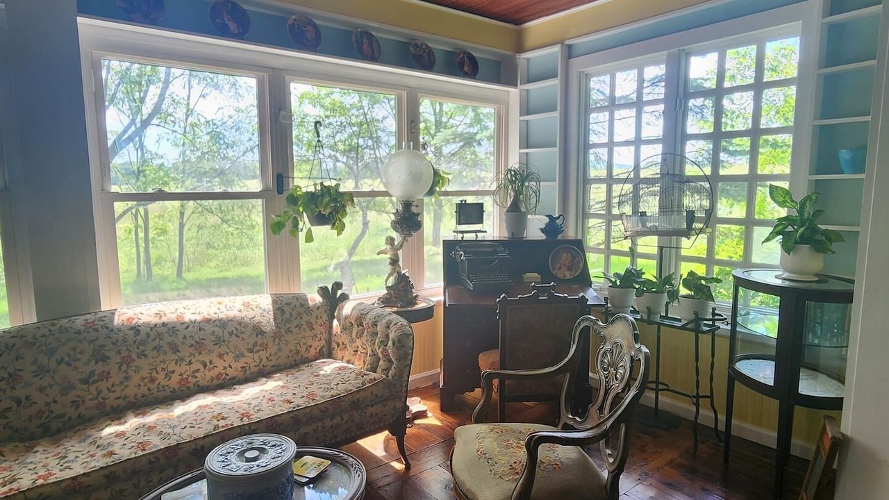 Photo of Livingroom in Montgomery