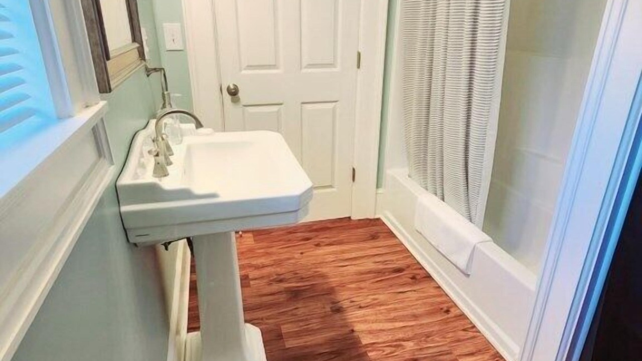 Photo of Bathroom in Alpena
