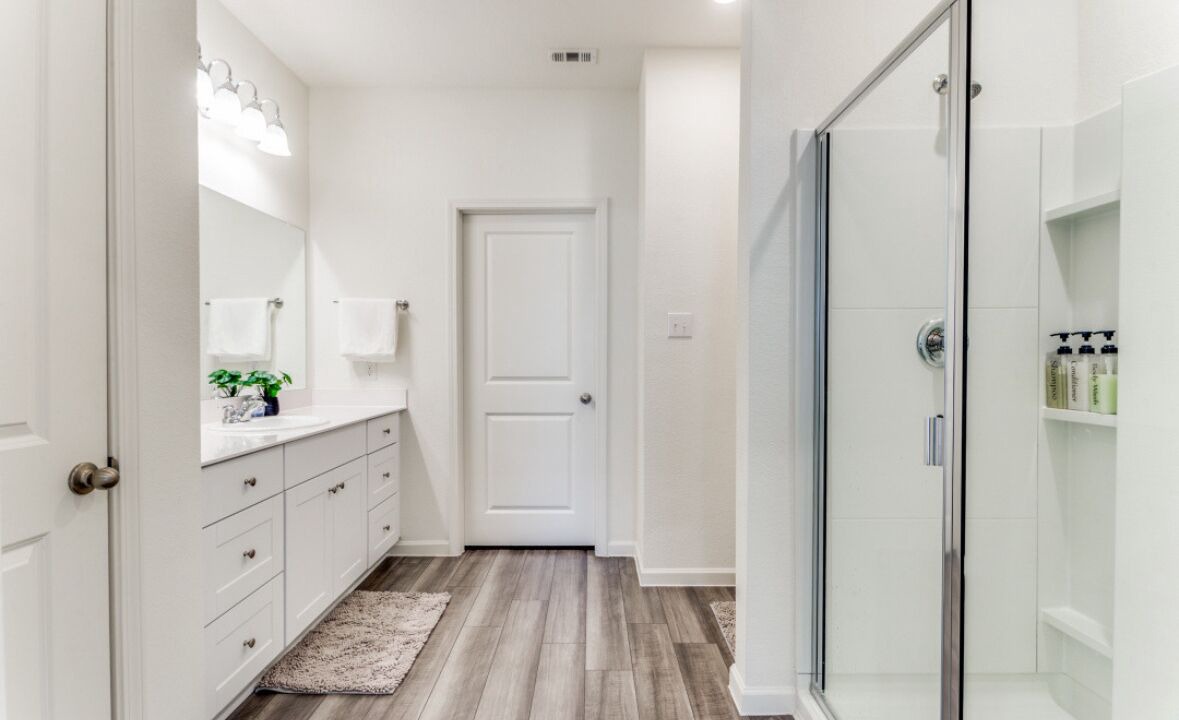Photo of Bathroom in Crowley
