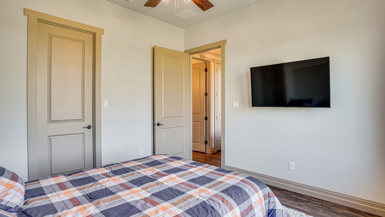 Photo of Bedroom in Rosston