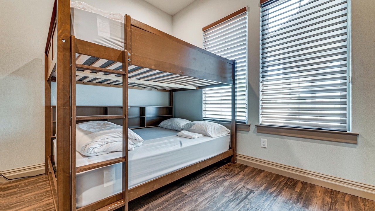 Photo of Bedroom in Rosston