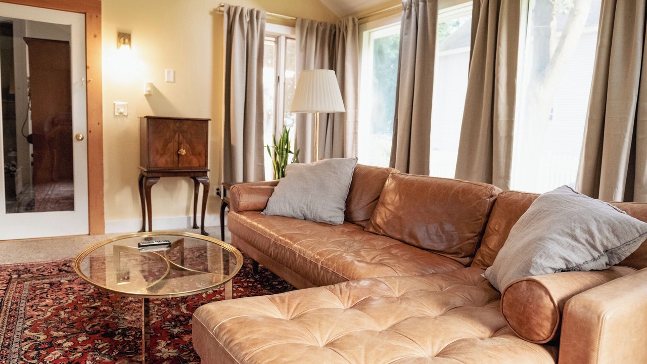 Photo of Livingroom in Pittsfield