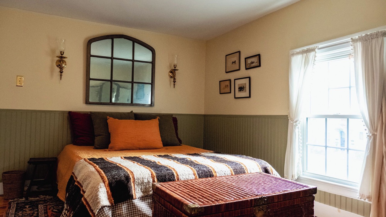 Photo of Bedroom in Pittsfield
