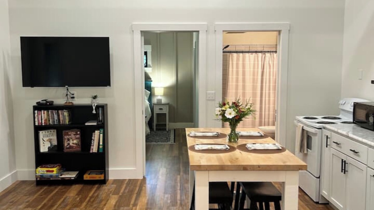 Photo of Others in Ithaca