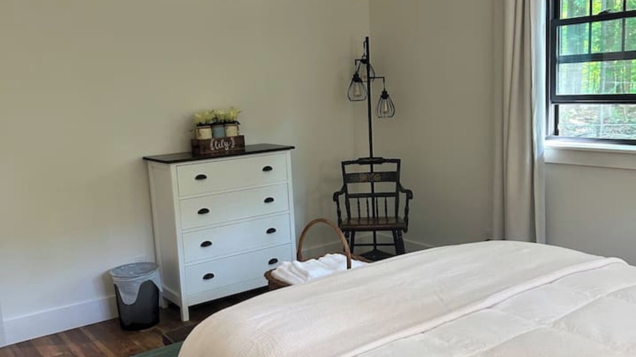 Photo of Bedroom in Ithaca