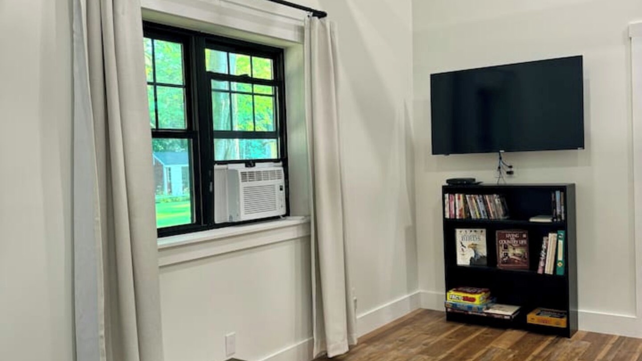 Photo of Livingroom in Ithaca